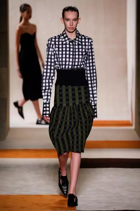 Victoria Beckham Fall 2016 | Sabata la New York Fashion