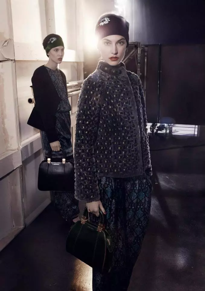 A campaña de Emporio Armani do outono de 2013 toca a Jacquelyn Jablonski, Ruby Aldridge e máis