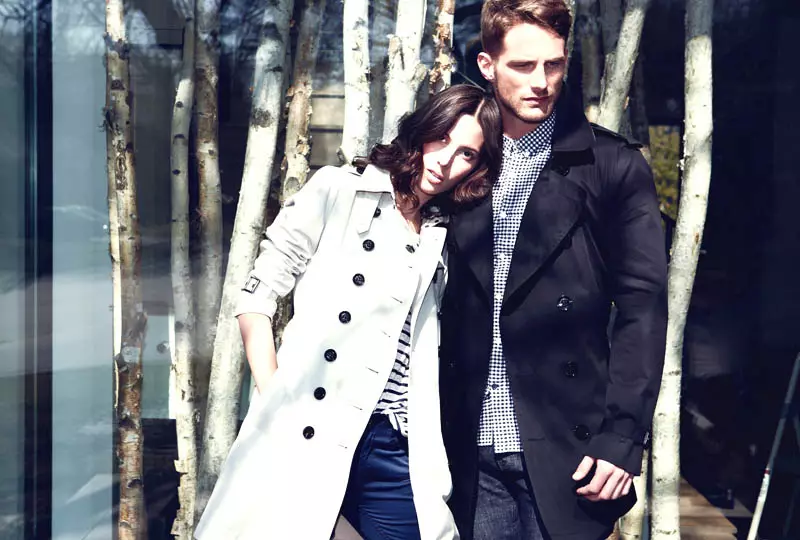 Ruby Aldridge para Holt Renfrew