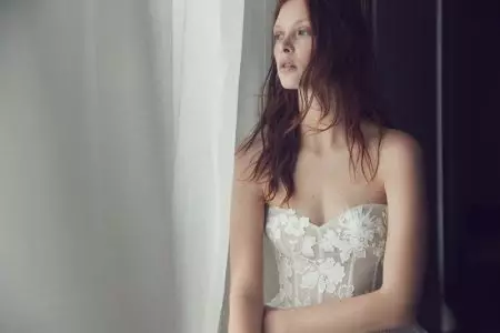 Monique Lhuillier Bridal bemutatja álmodozó 2019. őszi ruháit