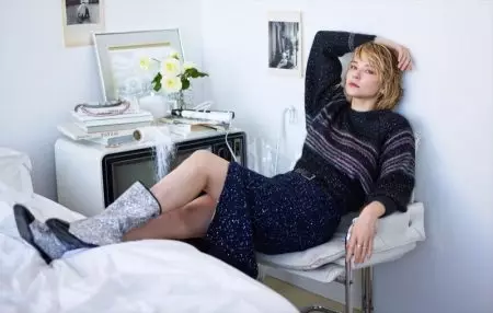 Haley Bennett gras paj yo nan Glass Magazine