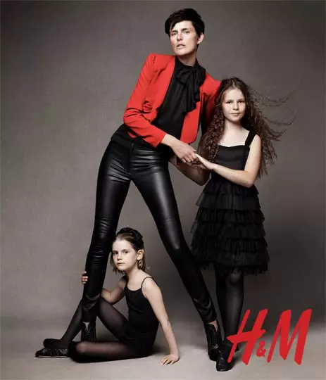 H&M हॉलिडे 2010 मोहीम | मारियाकारला बोस्कोनो, लिया केबेडे आणि स्टेला टेनंट