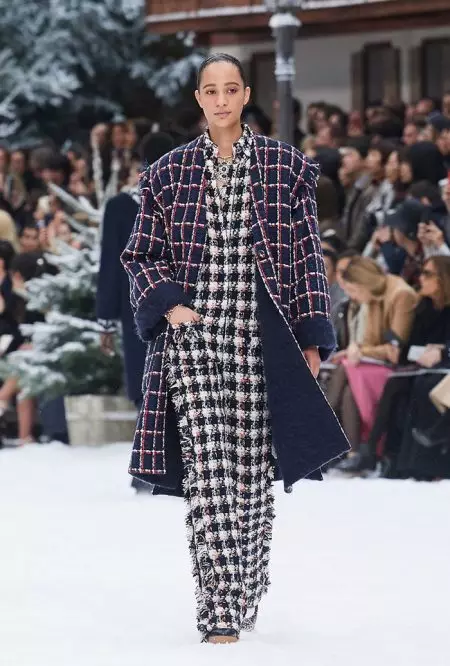 Chanel 2019-يىلى كۈزدە لاگېرفېلدقا ئېھتىرام بىلدۈردى