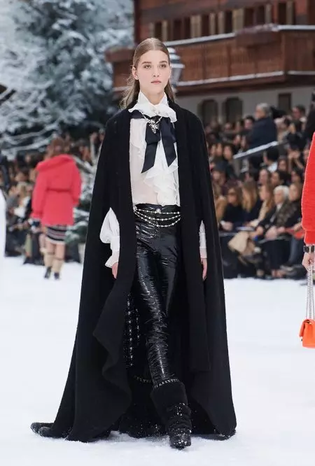 Chanel ба Лагерфелд барои тирамоҳи соли 2019 эҳтиром мегузорад