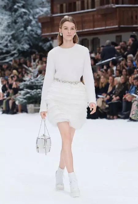 Chanel ret homenatge a Lagerfeld per a la tardor del 2019