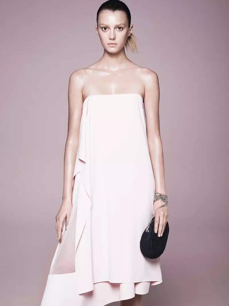 Ang Sigrid Agren Nag-atubang sa Sportmax Spring/Summer 2014 Campaign