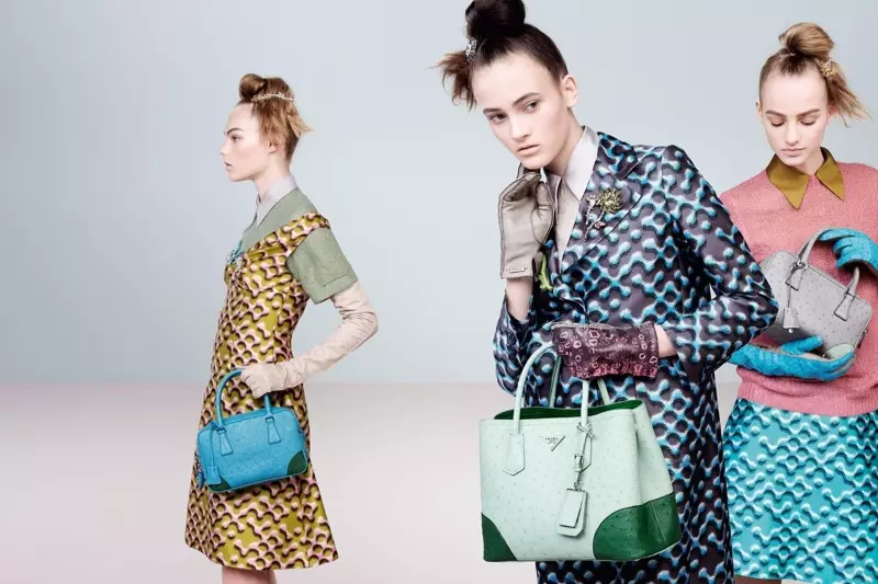 Prada Imatulutsa Kugwa kwa 2015 Campaign Yopangidwa ndi Steven Meisel