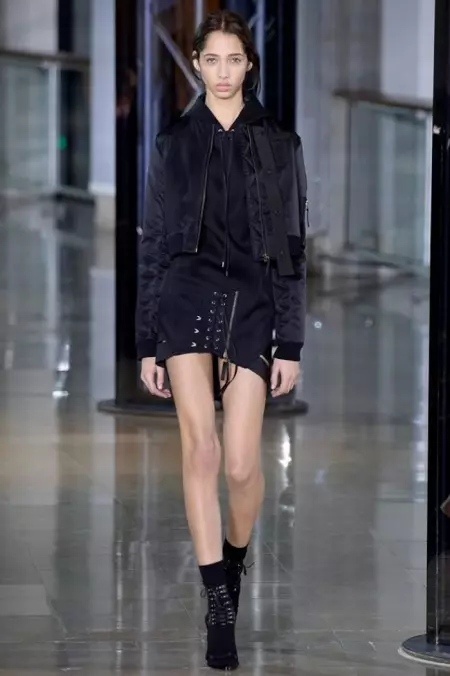 Anthony Vaccarello Herbst 2016 | Pariser Modewoche