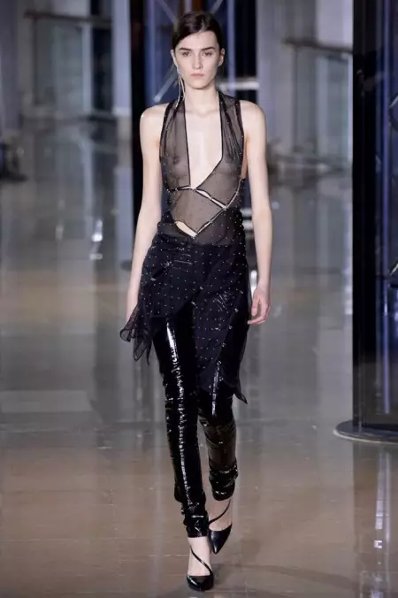 Anthony Vaccarello Fall 2016 | Wiki ya Mitindo ya Paris