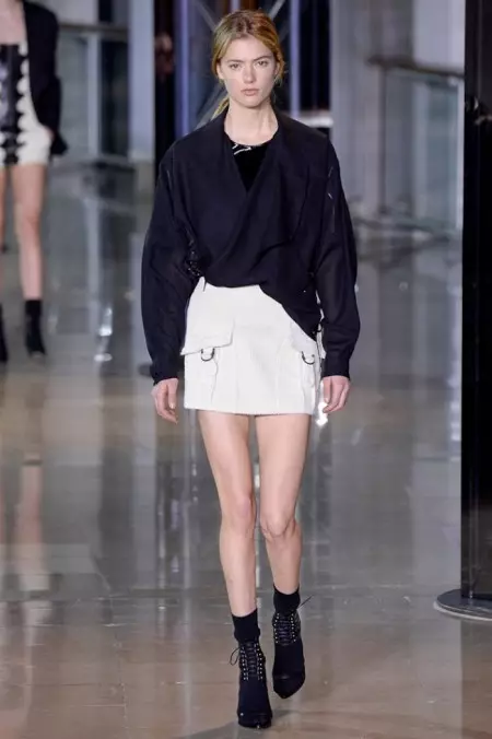 Anthony Vaccarello Fall 2016 | Paris Fashion Week