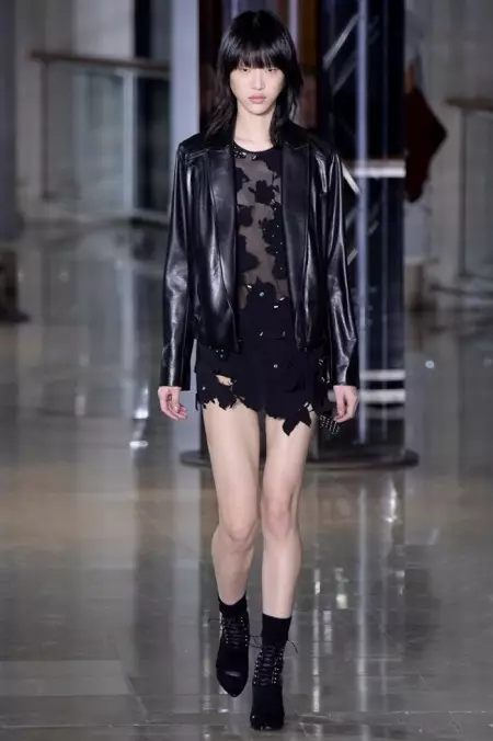 Anthony Vaccarello Fall 2016 | ပဲရစ်ဖက်ရှင်ရက်သတ္တပတ်