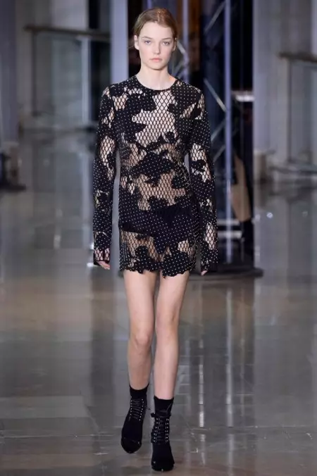 Anthony Vaccarello Fall 2016 | Wiki ya Mitindo ya Paris