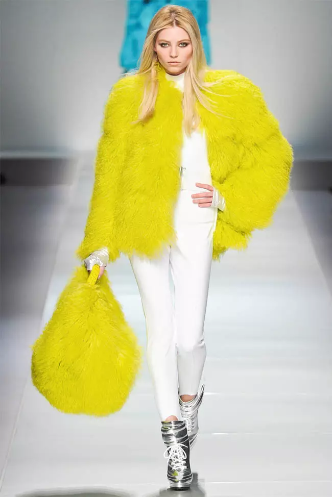 Blumarine Musim Gugur 2012 | Pekan Mode Milan