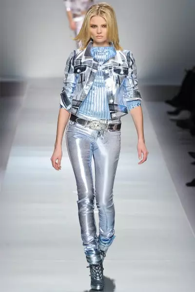 Blumarine Fall 2012 | มิลานแฟชั่นวีค