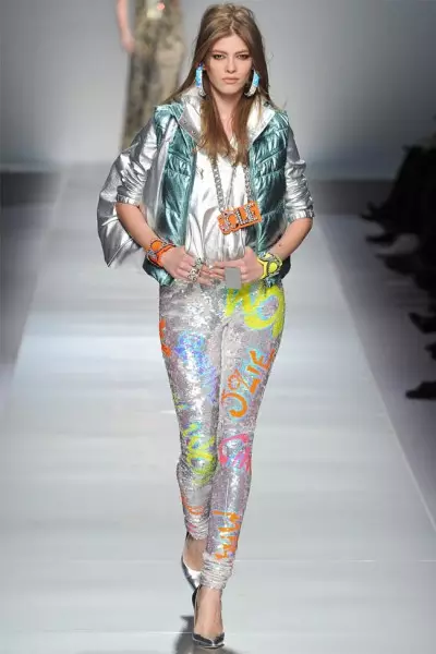 Blumarine Fall 2012 | มิลานแฟชั่นวีค