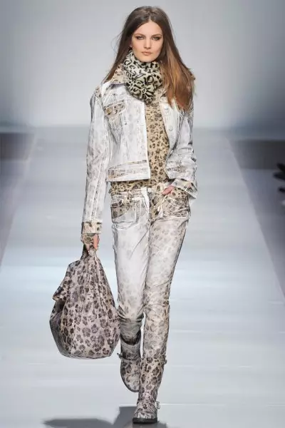 Blumarine jeseň 2012 | Milánsky týždeň módy