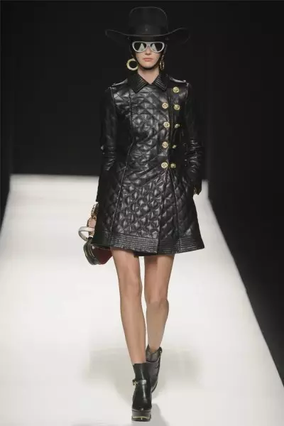 Fararano Moschino 2012 | Milan Fashion Week