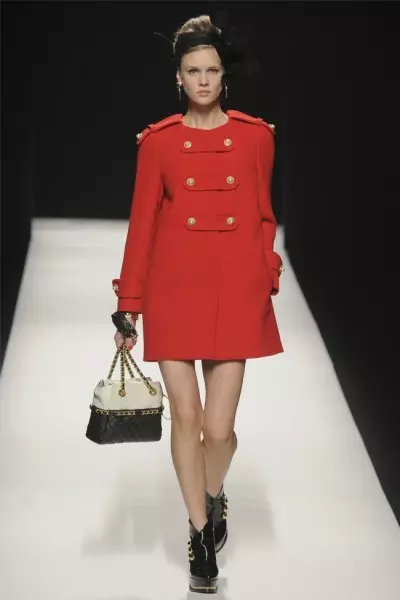 Тирамоҳи Moschino 2012 | Ҳафтаи мӯди Милан