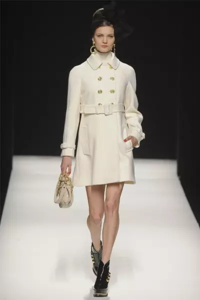 Moschino podzim 2012 | Milánský týden módy