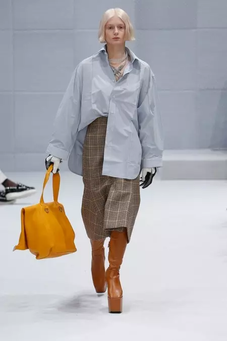 Balenciaga Musim Gugur 2016 | Pekan Mode Paris