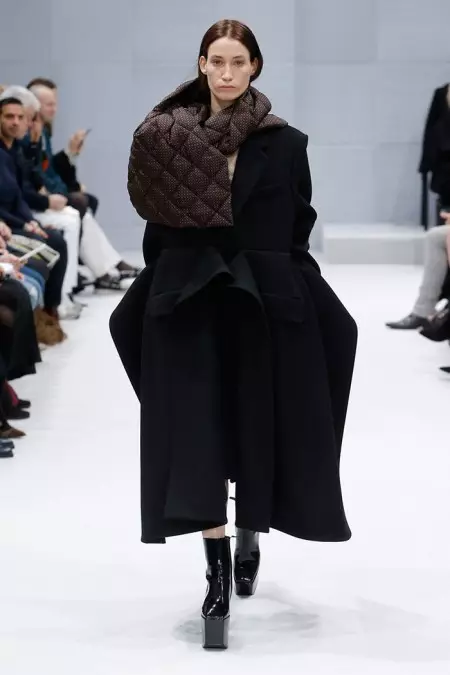 Balenciaga ragrag 2016 | Minggu Pantun Paris