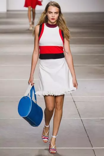 Topshop Unique Menjadi Sporty untuk Musim Bunga 2015