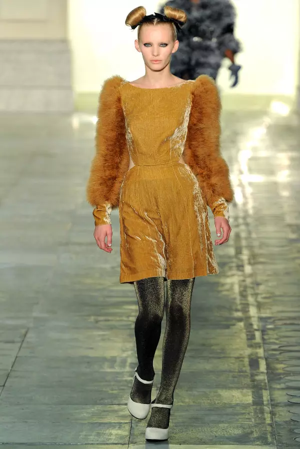 Topshop Fall uathúil 2011 | Seachtain Faisin Londain