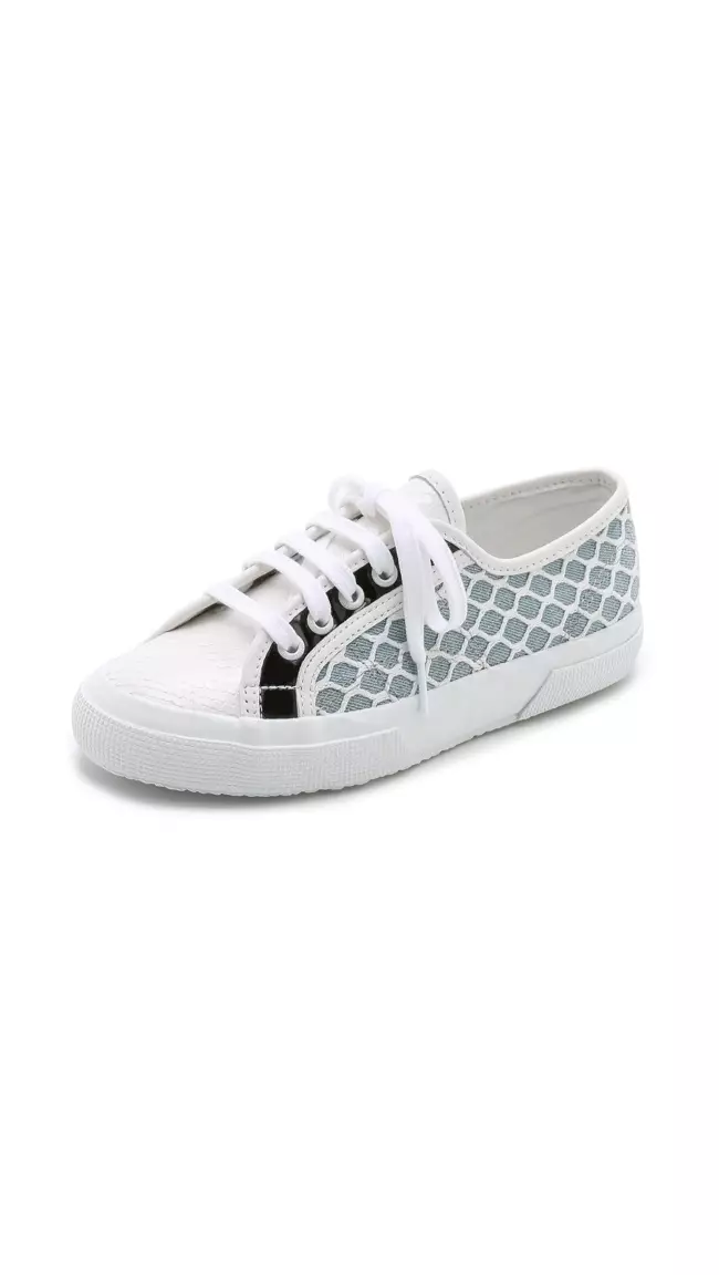 Rodarte x Superga Net Snake Sneakers beskikber foar $ 239,00