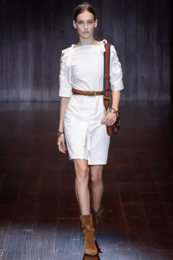 Gucci 2015 yil bahori uchun 70-yillarga qaytadi