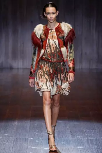 Gucci 2015-ci ilin Baharı üçün 70-ci illərə qayıdır