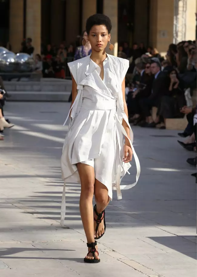 Isabel Marant Spring 2016 | Paris Fashion Week