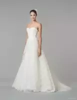 优雅的Carolina Herrera 2015秋季新娘婚纱造型