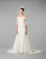優雅的Carolina Herrera 2015秋季新娘婚紗造型