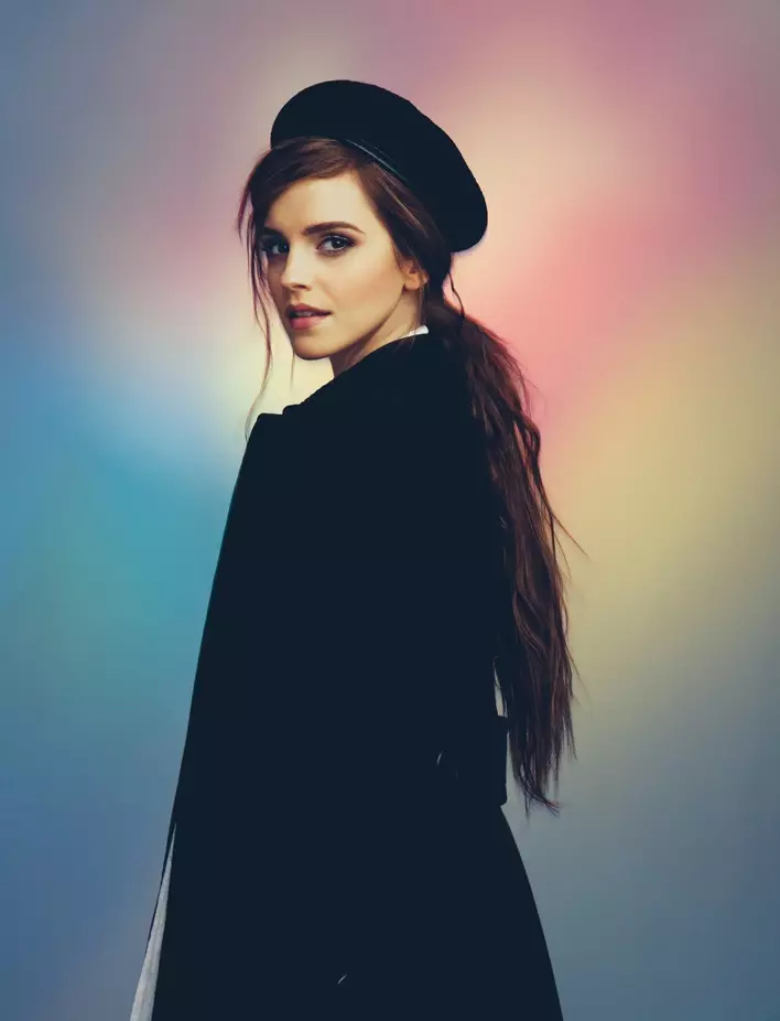 Emma-Watson-Wonderland-shoot5