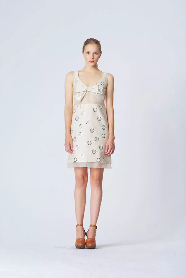 Lihat oleh Chloe Summer 2011 Collection