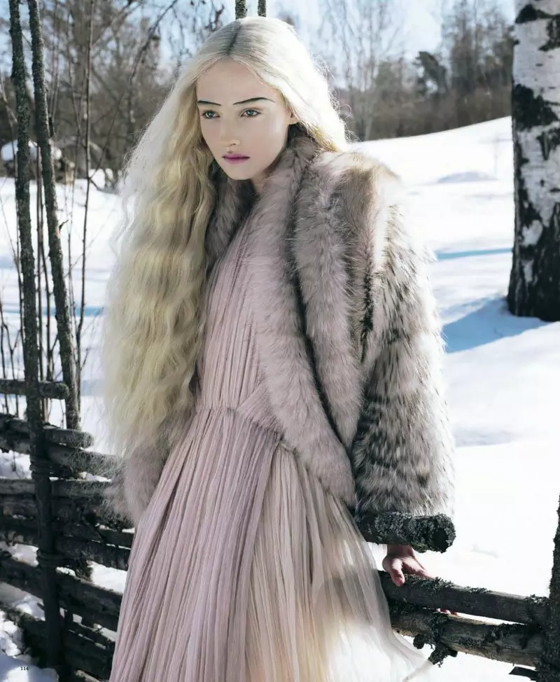 Amanda Norgaard nina Sanchez at Mongiello sa Winter Sonata | New York Times Style Winter 2010