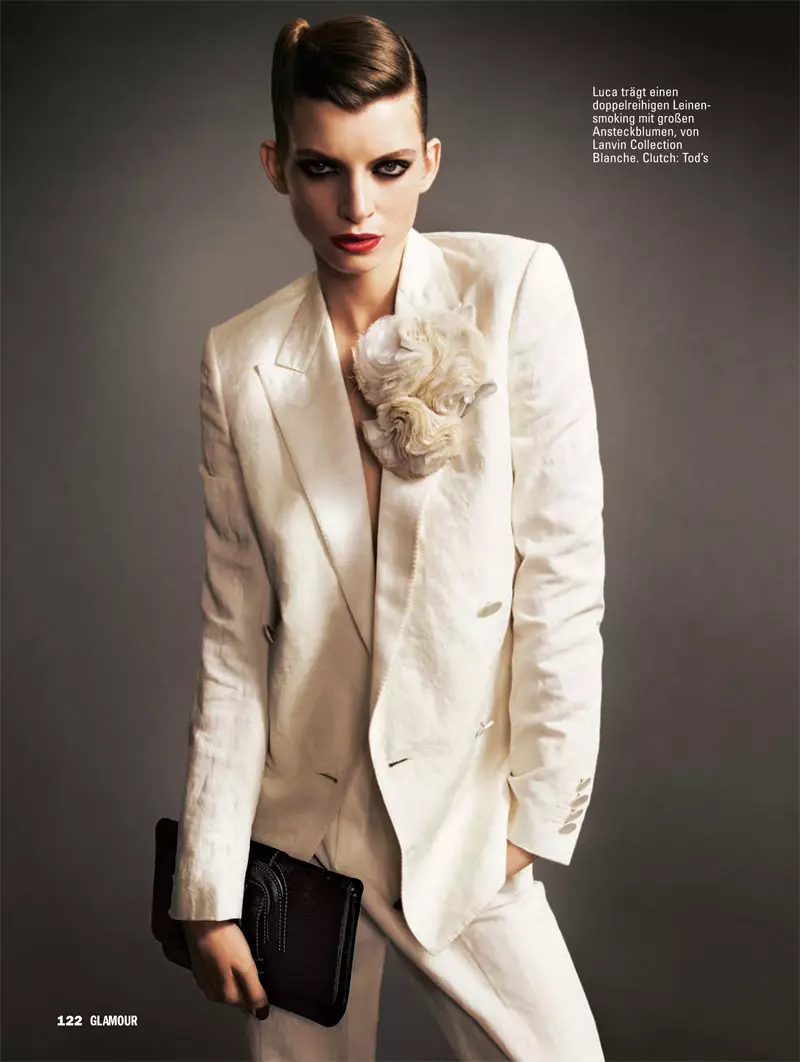 Luca Gadjus de Matthias Vriens-McGrath para Glamour Germany, maio de 2011