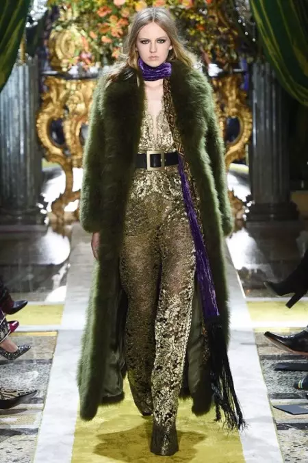 Roberto Cavalli Fall 2016 | Milan Fashion Week