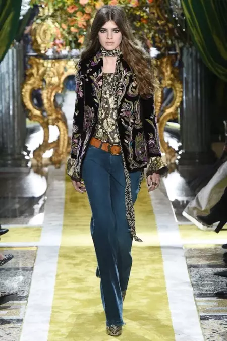 Roberto Cavalli Fall 2016 | Milan Fashion Week