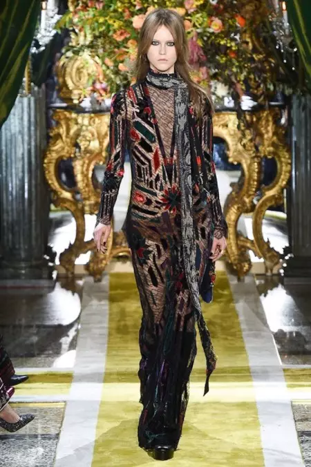 URoberto Cavalli Fall 2016 | IVeki yefashoni yaseMilan