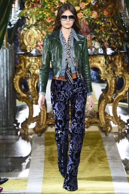 Roberto Cavalli Fall 2016 | Milan Fashion Week