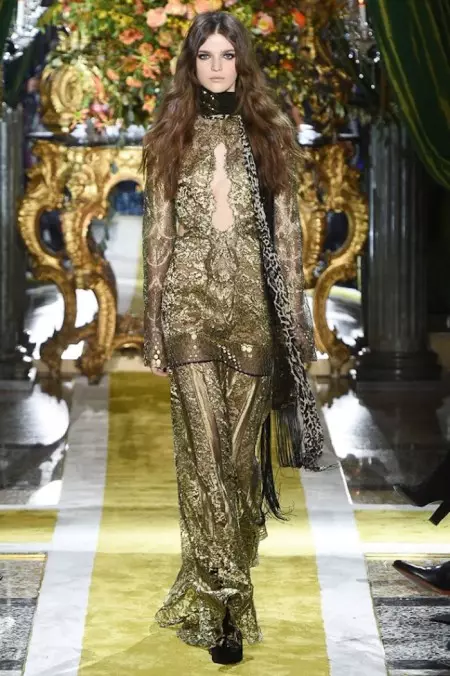 Roberto Cavalli Fall 2016 | Milan Fashion Week