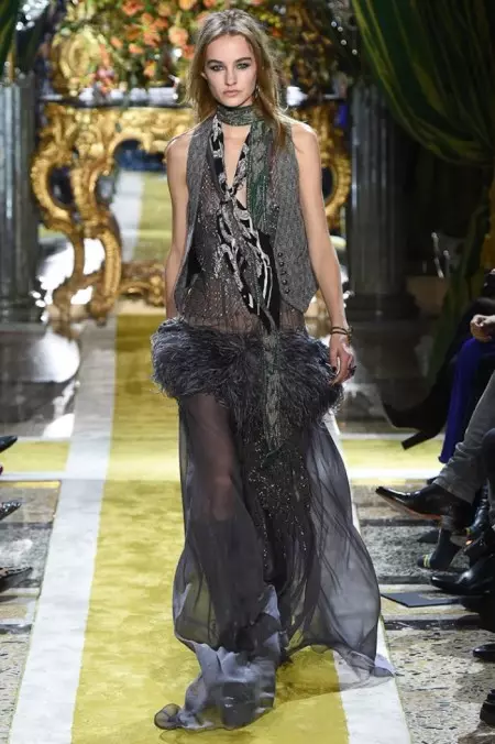 Roberto Cavalli ฤดูใบไม้ร่วง 2016 | มิลานแฟชั่นวีค