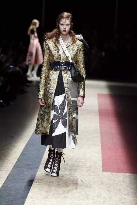 Prada Fall 2016 | Wiki ya Mitindo ya Milan