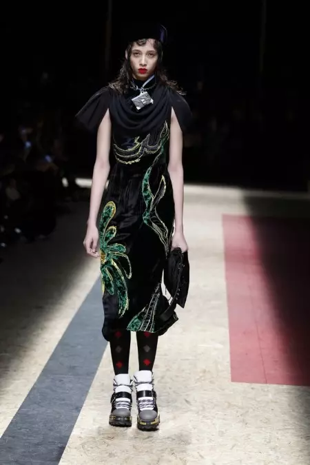 Prada podzim 2016 | Milánský týden módy