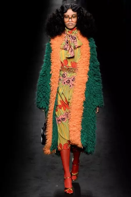 Gucci Fall 2016 | Beke ea feshene ea Milan