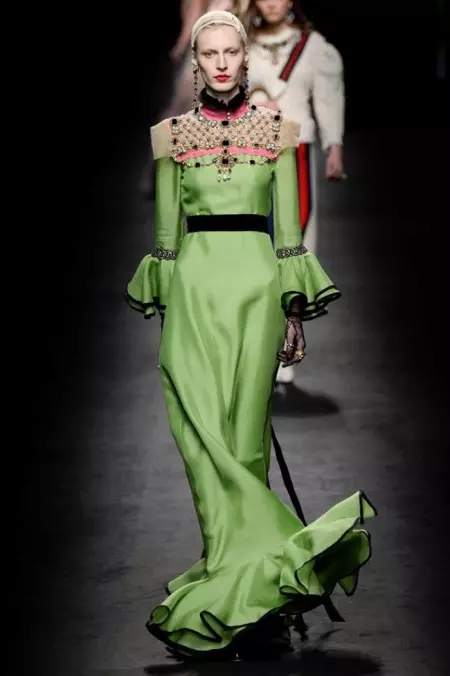 Gucci Fall 2016 | مىلان مودا كىيىم ھەپتىلىكى