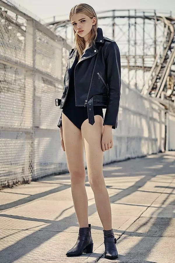 AllSaints लेदर ज्याकेट र Zoe Bodysuit