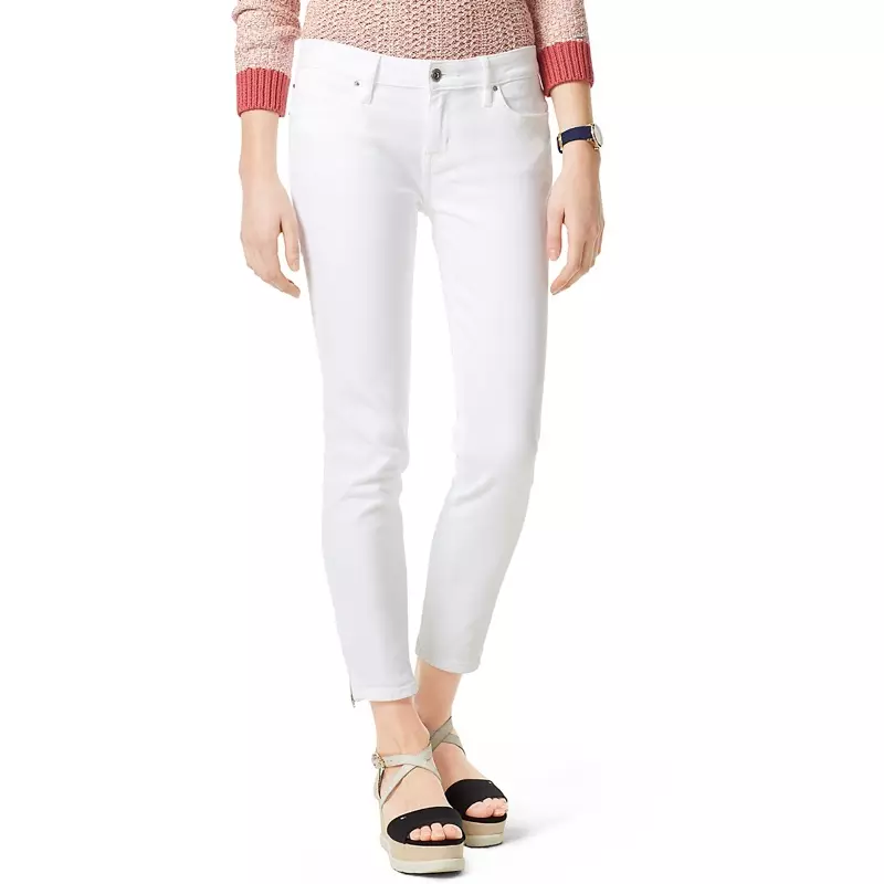 Tommy Hifiger သည် အဖြူရောင် Skinny Cropped Jean ဖြစ်သည်။