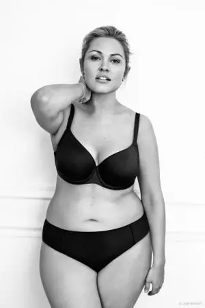 Lane Bryant ចាប់ផ្តើមយុទ្ធនាការ #ImNoAngel Plus Size Lingerie